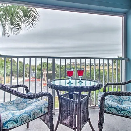 Hilton Head Resort Condo 3 Pools And Beach Access!